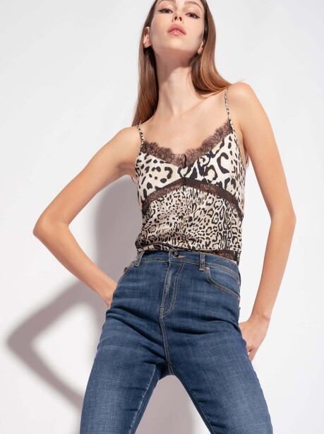 Top in twill stampa animalier - 1